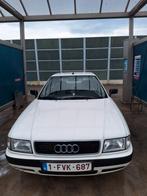 Oldtimer witte Audi 80 in goede staat, Auto's, Te koop, Benzine, Particulier, Trekhaak
