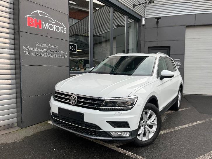 VOLKSWAGEN TIGUAN *TOIT PANO*, Auto's, Volkswagen, Bedrijf, Te koop, Tiguan, Bluetooth, Lederen bekleding, Navigatiesysteem, Open dak