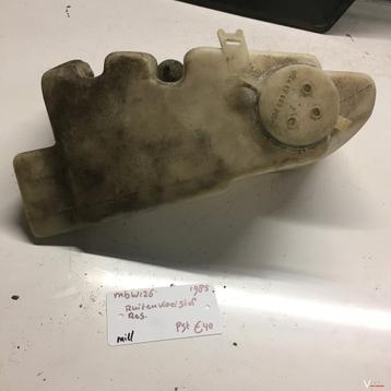 Mercedes W126 1985 Ruitensproeierreservoir beschikbaar voor biedingen