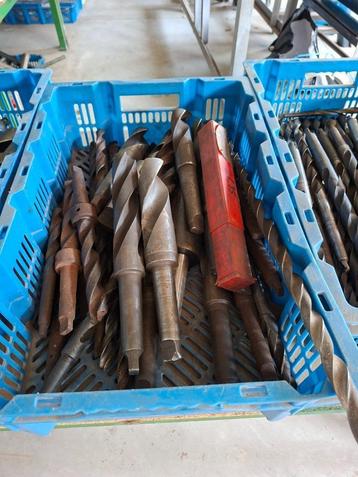 conische metaal boren  beschikbaar voor biedingen