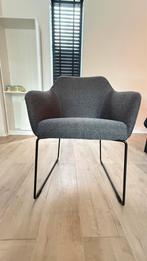 Grijze stoel, Huis en Inrichting, Stoelen, Ophalen