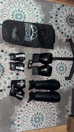 Venum Kickboks Set  Black + extra ( zie beschrijving ), Enlèvement, Comme neuf, Sac de boxe