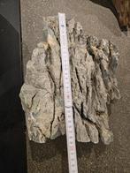 Steen met motief, Enlèvement, Plante(s), Pierre ou Bois