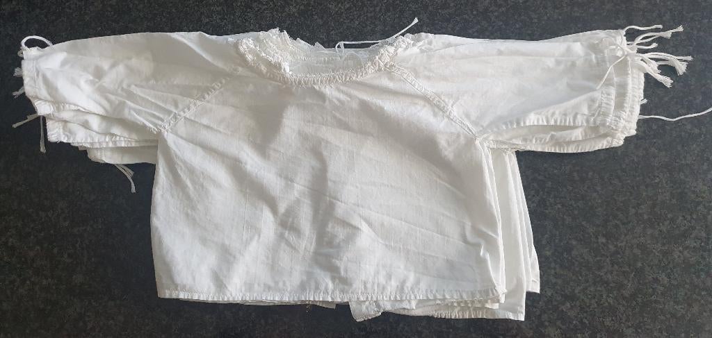 Vintage: 8 antiek babyhemdjes eind jaren 60, Antiquités & Art, Antiquités | Vêtements et Textile, Enlèvement ou Envoi, Enfants