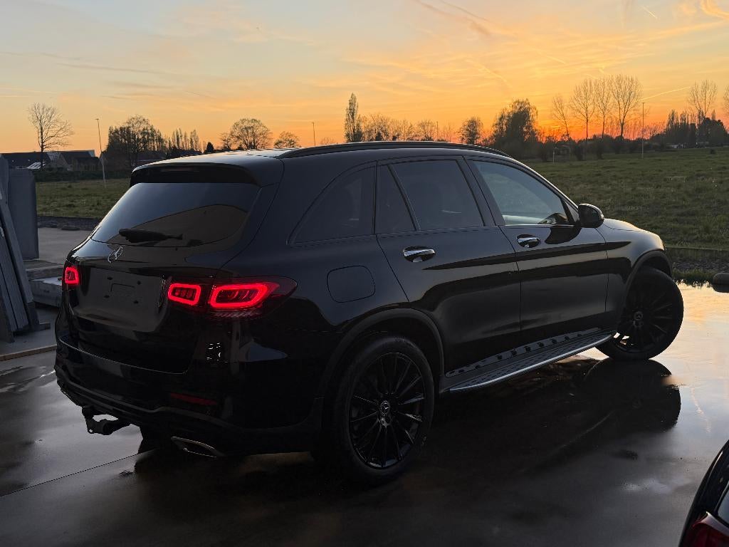 Mercedes GLC 300d 4MATIC AMG Line, Pano, Burmester 360 FULL, Autos, Cuir et Alcantara, Achat, Euro 6, Entreprise