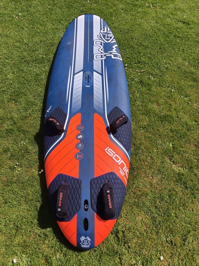 Starboard iSonic 122l - Slalom, Watersport en Boten, Windsurfen, Ophalen, Gebruikt, 7 m² of meer, Minder dan 250 cm