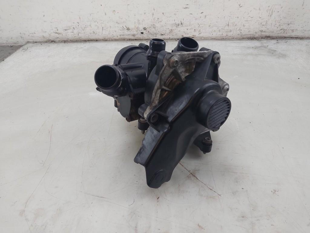 POMPE A EAU Audi Q3 (8UB / 8UG) (|06L121111H|), Dhr. J. Ham, Administratie@autoham.nl, Audi, Utilisé