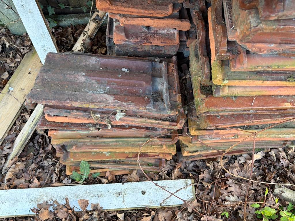 oude dakpannen, Doe-het-zelf en Bouw, Dakpannen en Dakbedekking, Ophalen, Dakpannen