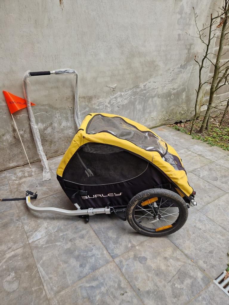 Burley  Tailwagon - hondenkar, Ophalen, Zo goed als nieuw, Hondenkar, Opvouwbaar