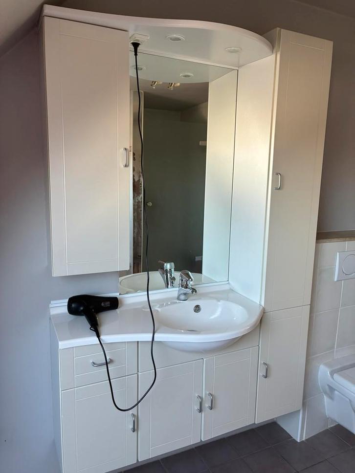 Armoire de salle de bain, baignoire et porte de douche, Maison & Meubles, Salle de bain | Salle de bain complète, Utilisé, Enlèvement