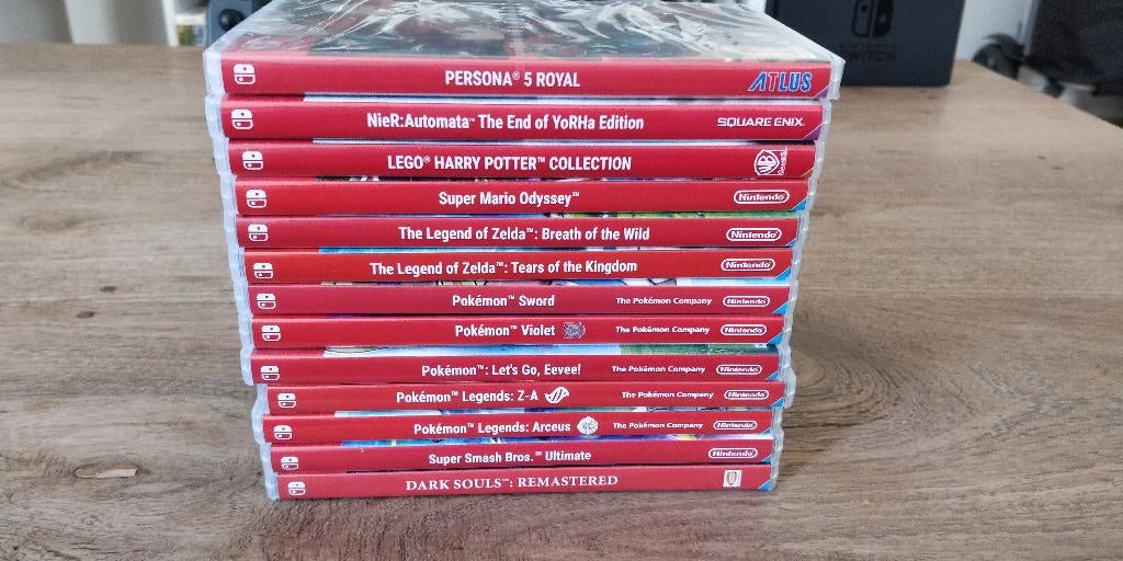 Nintendo Switch + Games + Controller, Games en Spelcomputers, Spelcomputers | Nintendo Switch, Gebruikt, Switch 2019 Upgrade, Met 2 controllers