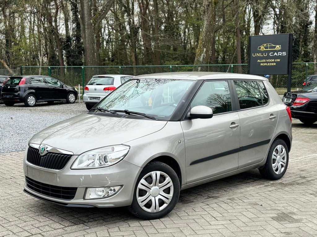 SKODA FABIA 1.2 BENZINE 140.000KM AUTOMAAT, Autos, Cuir, Euro 5, Achat, Ordinateur de bord