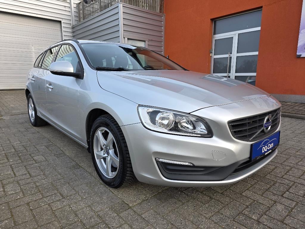 Volvo V60 - 2.0D - 02/2018, Achat, Euro 6, Entreprise, Cruise Control