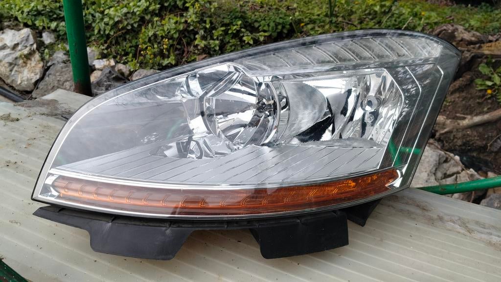 Phare gauche C4 Picasso I, Enlèvement ou Envoi