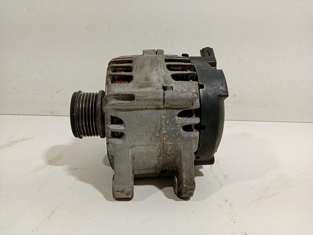 Dynamo Peugeot Expert, Auto-onderdelen, Motor en Toebehoren, Citroën, Peugeot, Gebruikt, Herkomst onderdeel bekend, 12 maanden garantie