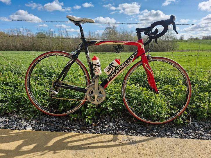 VÉLO DE ROUTE PINARELLO F 4.13 FULL CARBON,  TAILLE 56, Vélos & Vélomoteurs, Vélos | Vélos de course, Enlèvement