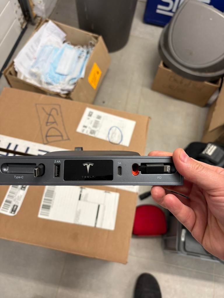 Chargeur GSM Tesla, Enlèvement, Neuf