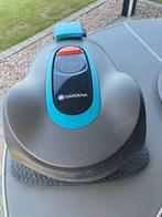 Gardena Robotmaaier met laadplaat, Tuin en Terras, Ophalen, Gebruikt, Bestuurbaar via app, 20 tot 25 cm