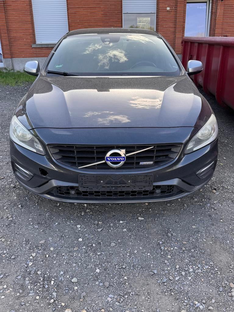 Volvo S60 2014 Rline Facelift 1.6Diesel Export, Auto's, Volvo, Automaat, Euro 5, Lederen bekleding, Zwart