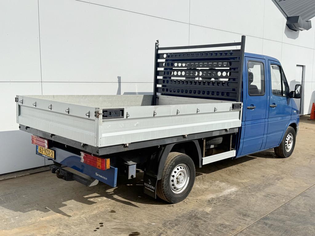 Mercedes-Benz Sprinter Sprinter 208 1.9 CDI Dubbele Cabine T, Auto's, Bestelwagens en Lichte vracht, Gebruikt, Zwart, 4 cilinders