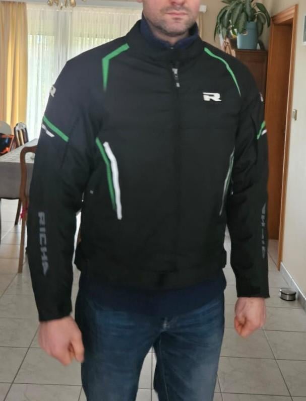 Nouvelle veste moto Richa Gotham 2, Enlèvement