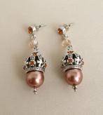 Dolce Luna Oorbellen – Champagne Parel & Swarovski, Handtassen en Accessoires, Oorbellen, Hangers, Beige, Nieuw, Zilver