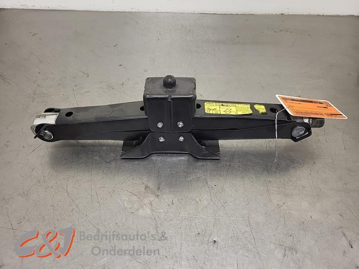 Cric d'un Opel Vivaro, Autos : Pièces & Accessoires, Autres pièces automobiles, Opel, Utilisé, 3 mois de garantie, Enlèvement ou Envoi