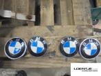 vrij nette emblemen embleem bmw e28 518 520 525 528 etc, Enlèvement ou Envoi, Utilisé, BMW, BMW