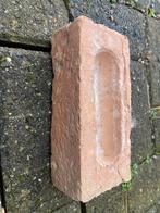 Gezocht 20-tal gevelstenen, Ophalen, Gebruikt, Bakstenen