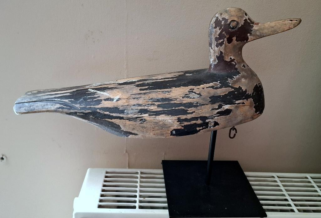 Oude Engelse lokeend op statief, Verzenden