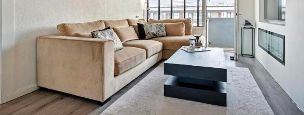 L bank en eetkamer, Ophalen, Zo goed als nieuw