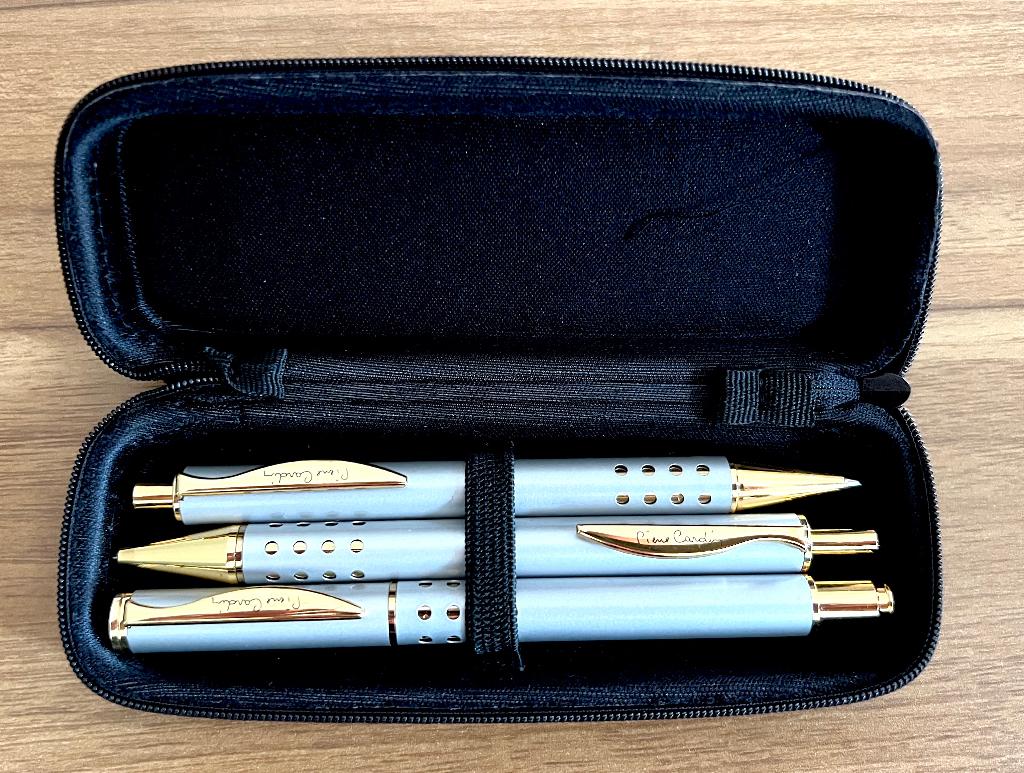 Écrin 3 Pièces "PIERRE CARDIN" /// NEUF, Collections, Neuf, Enlèvement ou Envoi, Avec boîte, Autres marques