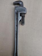 Clé à tube 18, Enlèvement