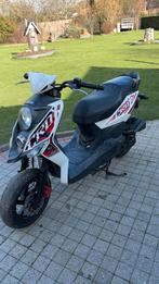 Scooter.
Sym Crox 50cc, Fietsen en Brommers
