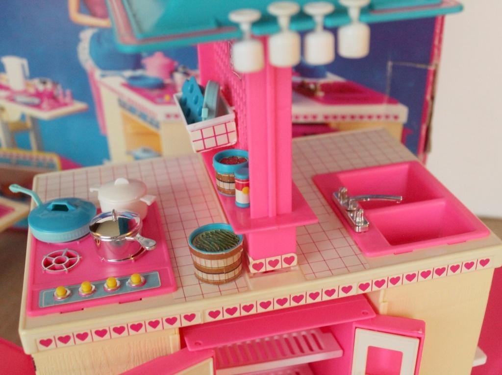 Mattel Barbie Fashionistas Dressing de rêve - Accessoire poupée - Achat