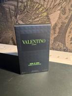 Valentino Uoma Born In Roma Green Stravaganza EDT, Enlèvement ou Envoi, Comme neuf