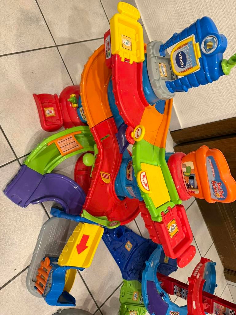 Racebaan toetoet, Ophalen, Zo goed als nieuw