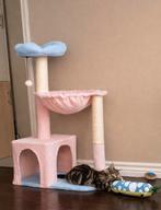 Compacte kattenboom met hangmat – roze/blauw, Dieren en Toebehoren, Ophalen of Verzenden, Zo goed als nieuw