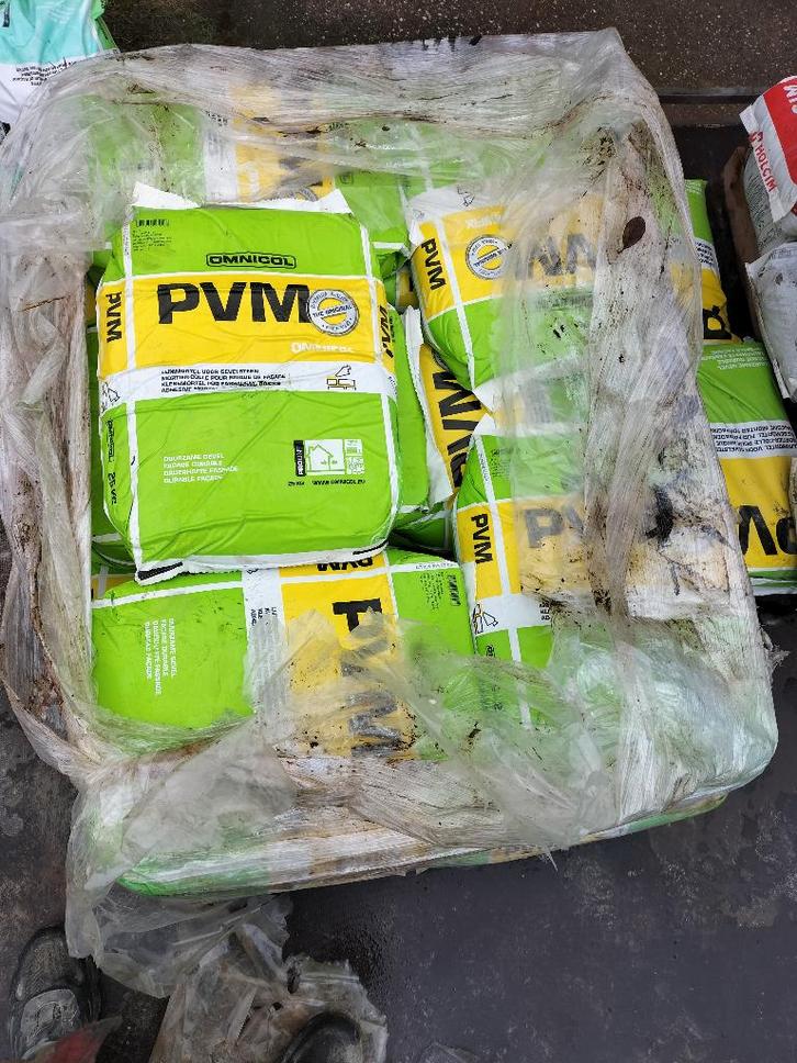 OMNICOL PVM, GEVELLIJM. 2 palletten. 2027 houdbaar., Doe-het-zelf en Bouw, Metselstenen, Nieuw, Bakstenen, Ophalen