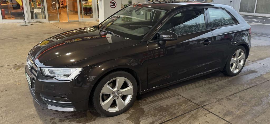 Audi A3 SPORTBACK 1.4 TFSI Ambition (bj 2013), Auto's, Audi, Gebruikt, Euro 6, 4 cilinders, Bruin