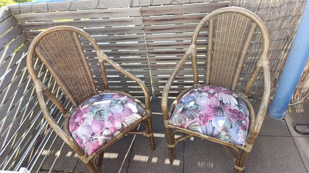 Twee rotan stoelen, Ophalen, Zo goed als nieuw, Rotan