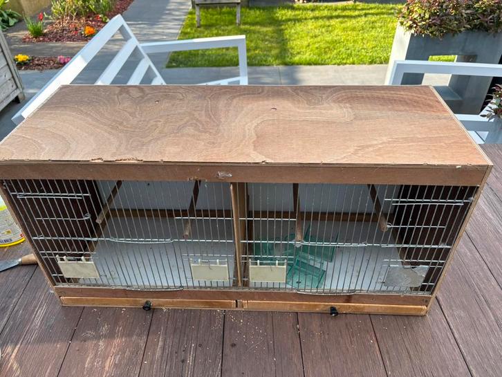 3 cages d'élevage avec cloisons de 80 cm de large chacune, Animaux & Accessoires, Oiseaux | Cages & Volières, Utilisé, Enlèvement