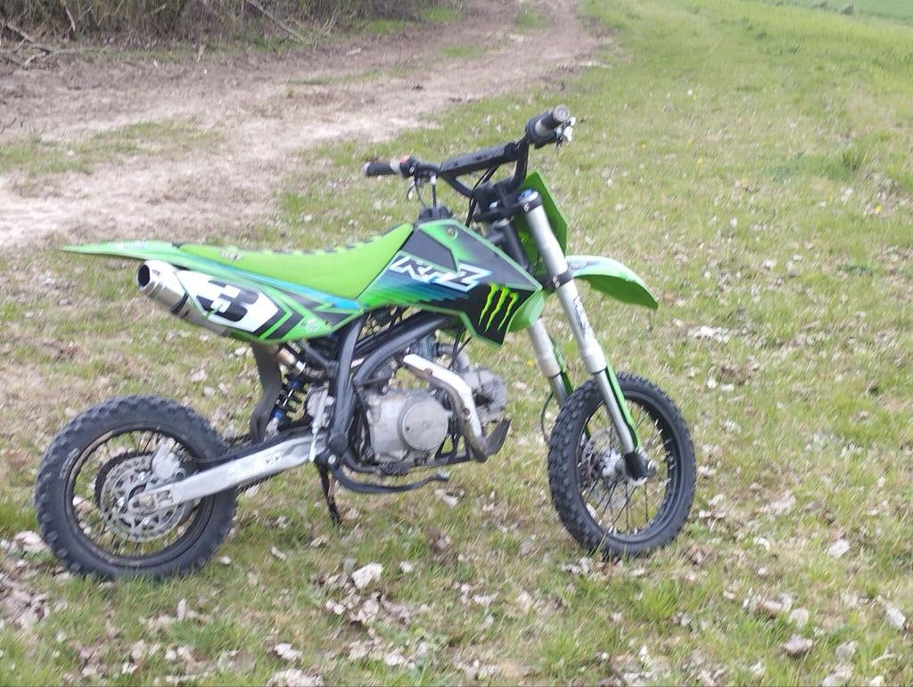 Moto cross rfz 125 4 temps, Motos, Enlèvement
