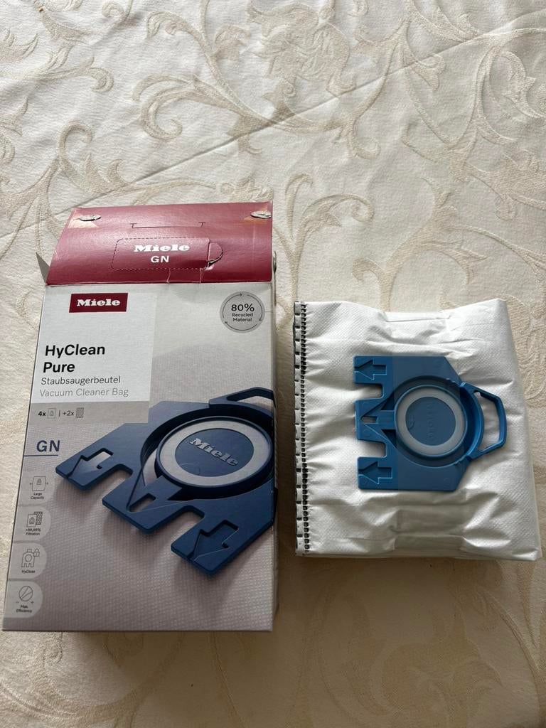 Miele 4 stofzuigerzakken GN nieuw, Ophalen of Verzenden, Nieuw