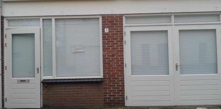 nette ruimte te huur in Valkenswaard nabij Lommel, Articles professionnels, Immobilier d'entreprise, Location, Espace commercial