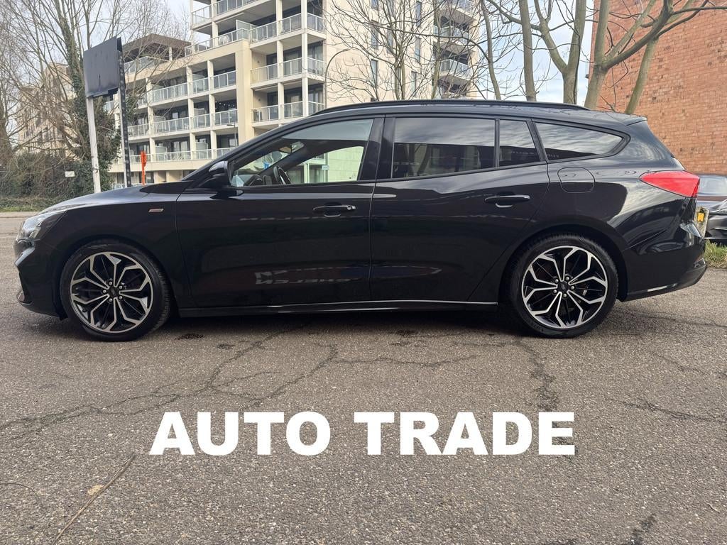 Ford Focus 1.5 D| ST Line | Motorschade | Handelaar Export, Stof, Gebruikt, 4 cilinders, Bedrijf