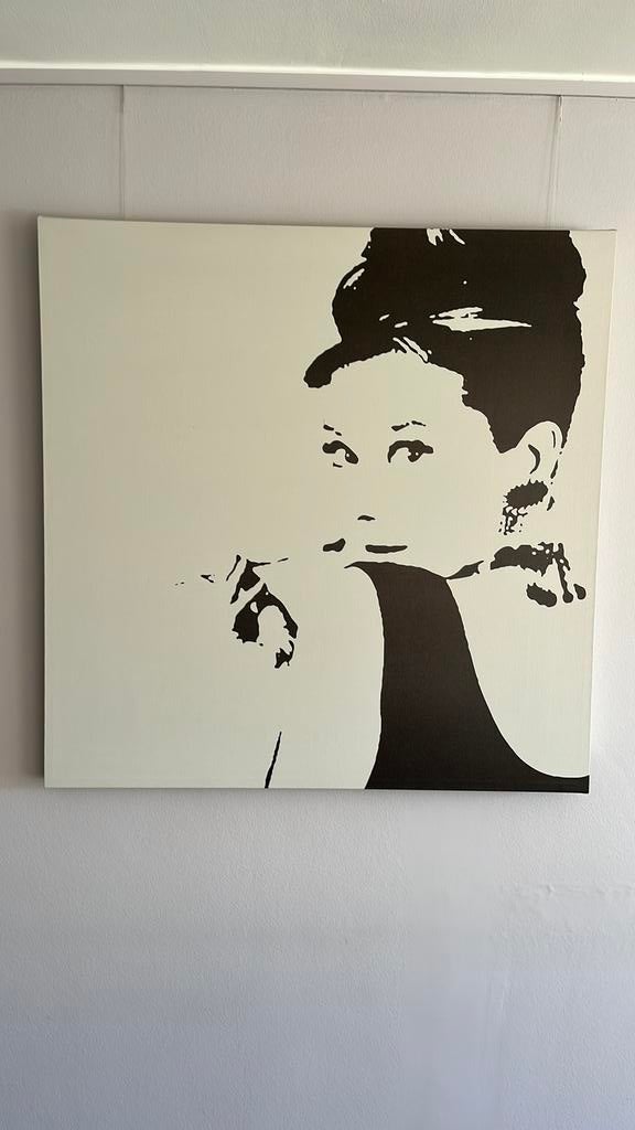 Canvas Audrey Hepburn, Ophalen