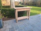 Sidetable uit massieve teak. Geluchtgomd., Huis en Inrichting, Tafels | Sidetables, Ophalen of Verzenden