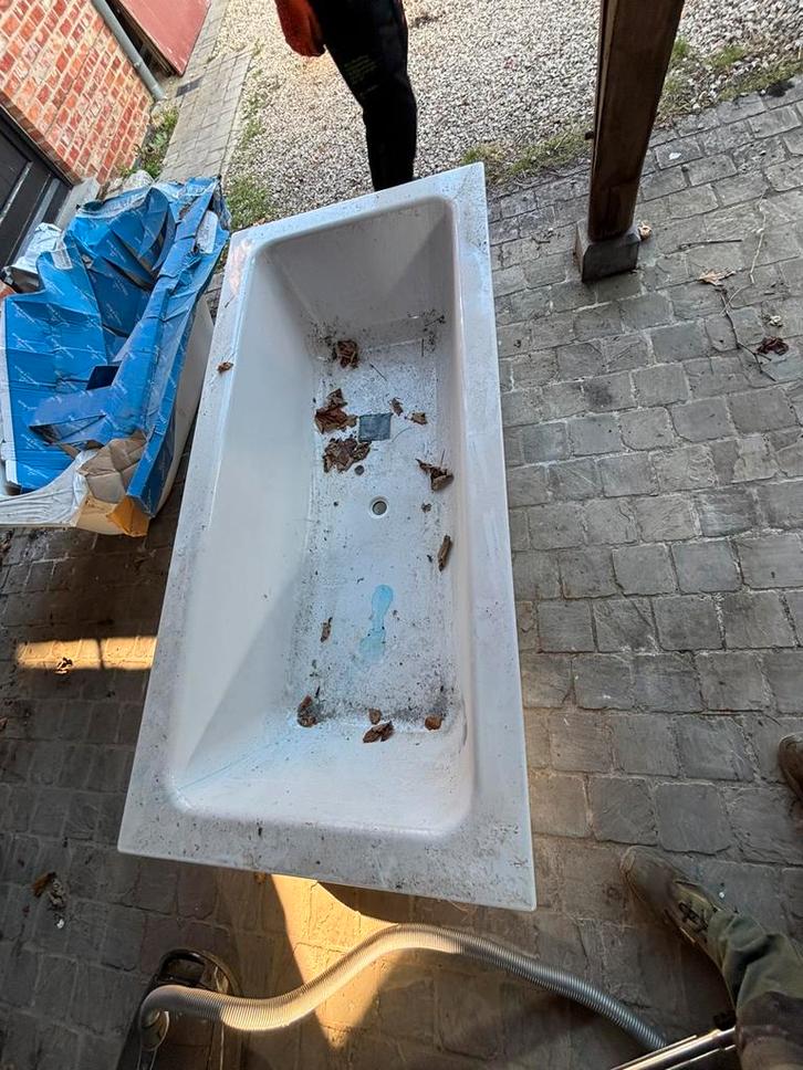 Baignoire neuve, Maison & Meubles, Salle de bain | Salle de bain complète, Neuf, Avec baignoire, Enlèvement