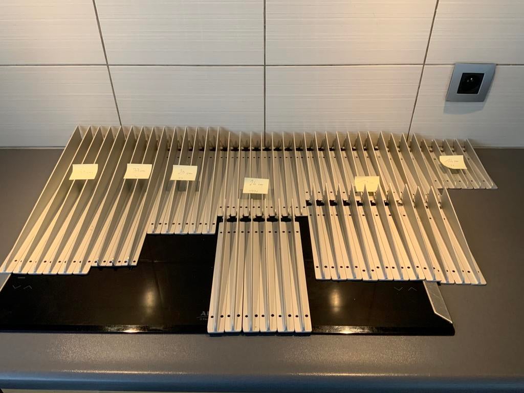 Plankdragers met bijhorende rails, Ophalen, Zo goed als nieuw